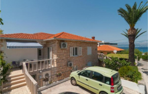 2 Bedroom Beautiful Apartment In Supetar